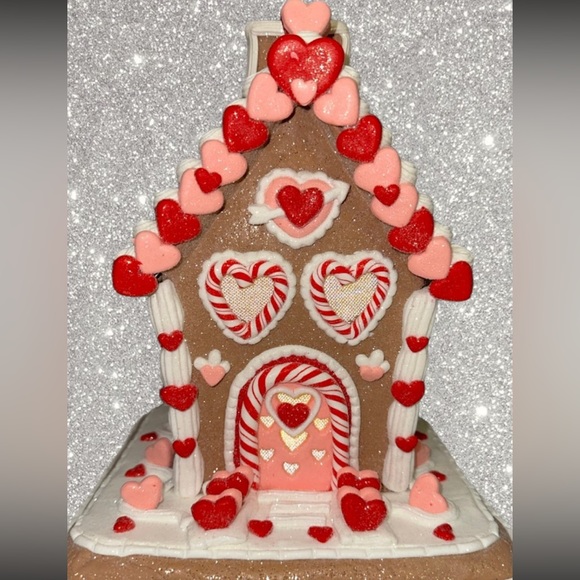 LOVE & CUPCAKES Light Up Candy Hearts LED Gingerbread House Valentines Day - Picture 1 of 1